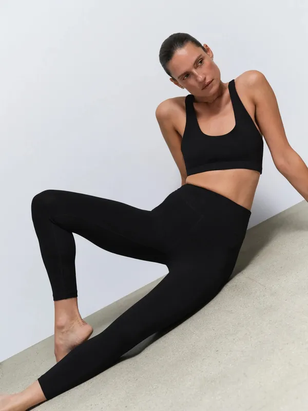 Mate The Label Organic Stretch Sports Bra Jet Black Sz Xs - Image 3