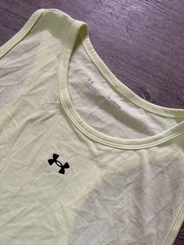 •UNDER ARMOUR• NEON TANK TOP - Image 4