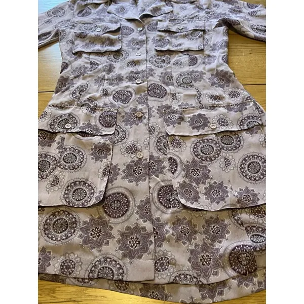 Compagnie‎ Internationale Express Small Sheer Full Top Geometric Button Down - Image 13