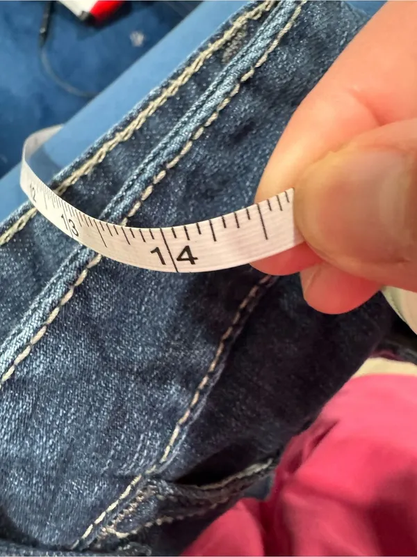 Cinch Jean Shorts - Image 4