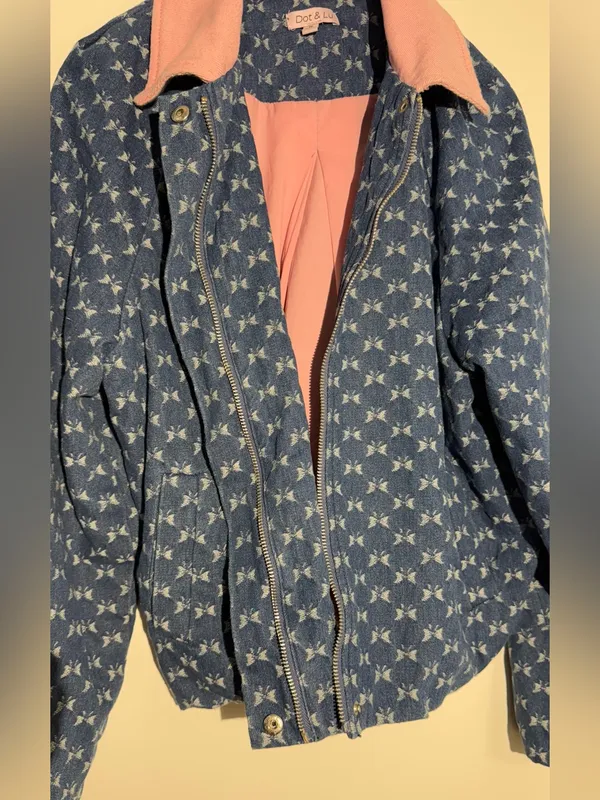 Anthropologie Dot & Lu Quilted Blue Floral Jacket Pink Collar Missing Zipper - Image 15