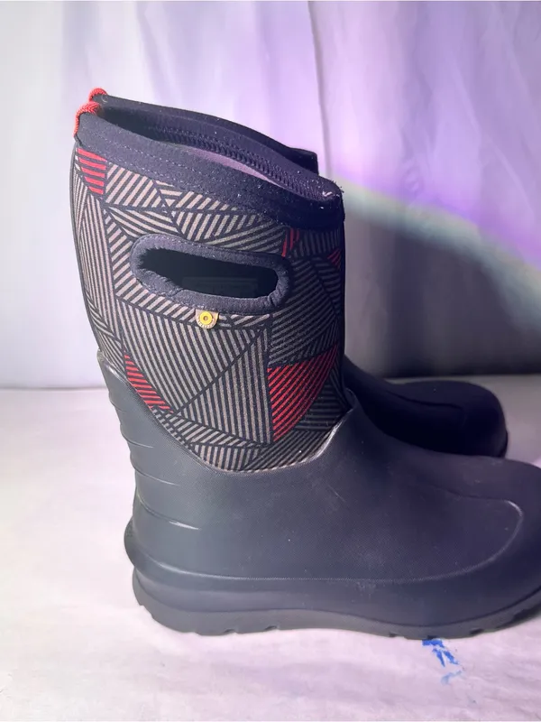 Bogs Kids Black & Red Geometric Mid-Calf Rain Boots - Image 5