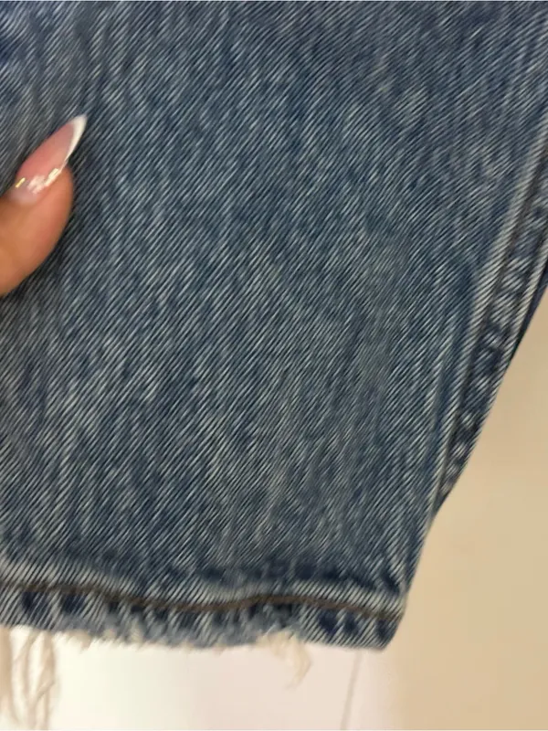 Abercrombie & Fitch High Rise Mom Jeans Size 24 / 00S Distressed Raw Hem Cropped - Image 5