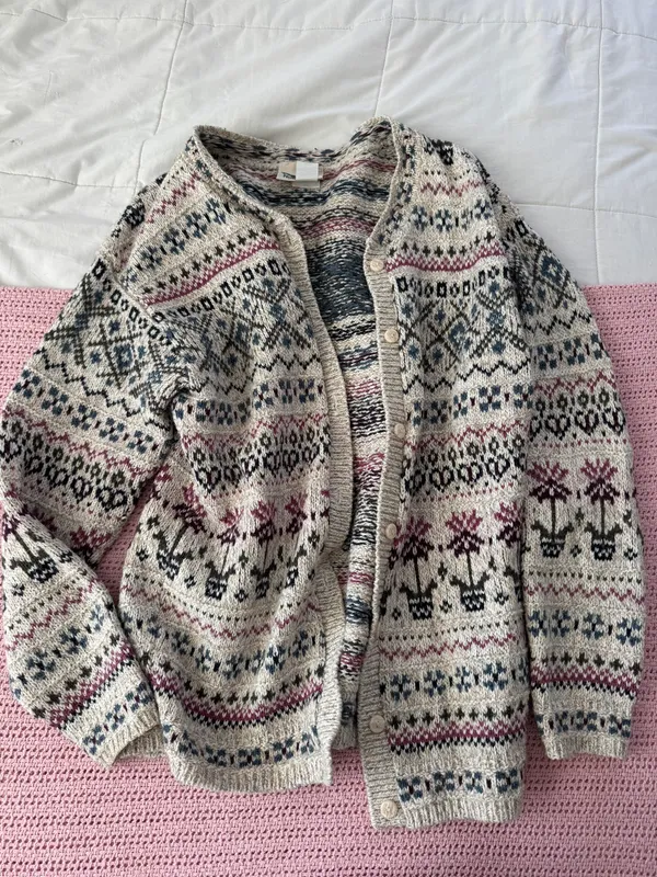 Vintage Sweater - Image 2