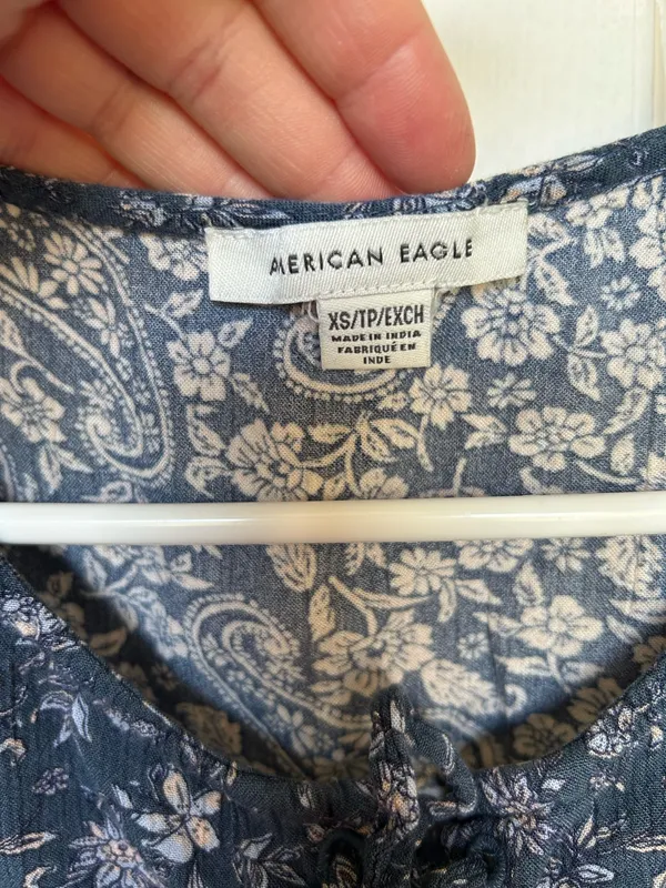 American Eagle Crop Top Boho Floral - size xs - Image 4