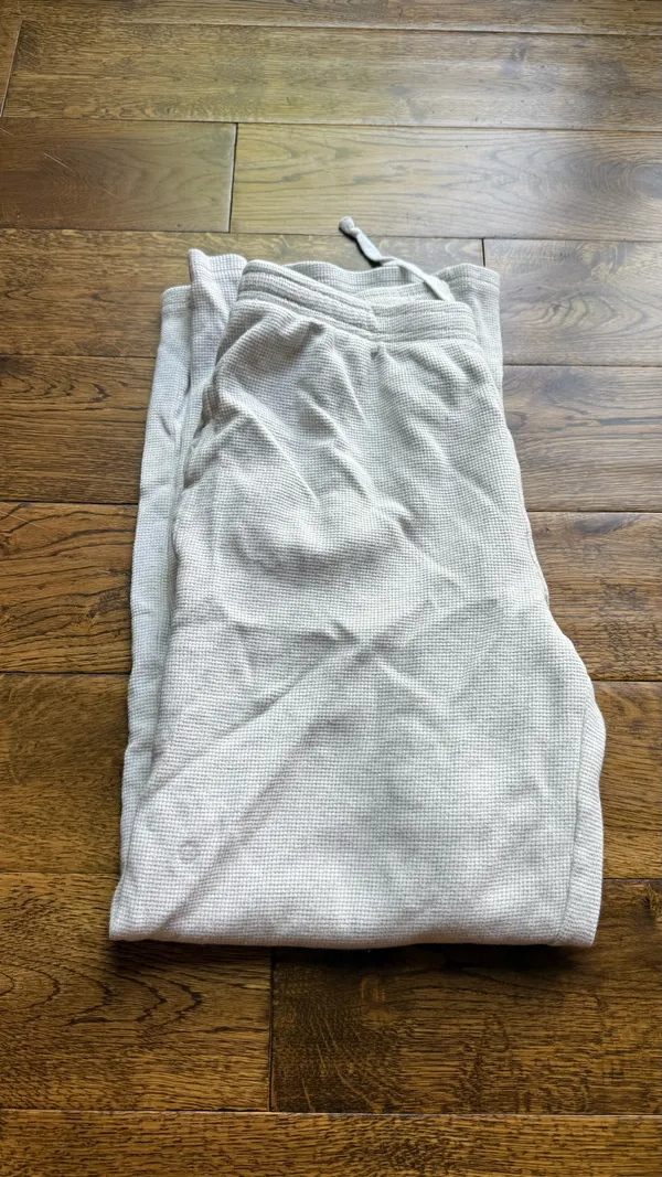 Brandy Melville Sweatpants - Image 6