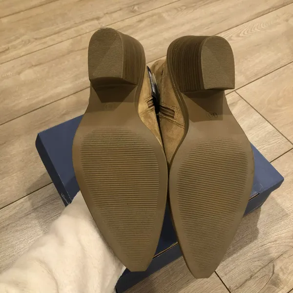 Universal Thread Dallas Ankle Western Bootie with Memory Form Insole - Image 7