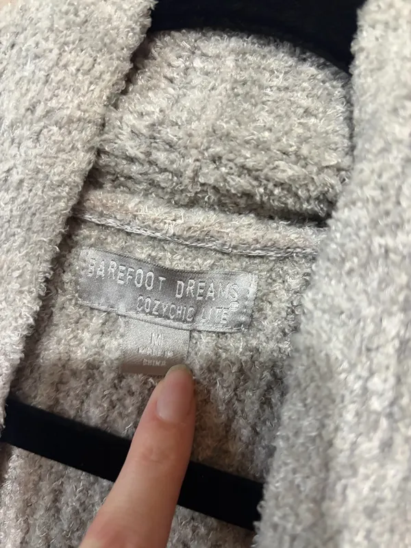 Barefoot dreams cardigan - Image 2