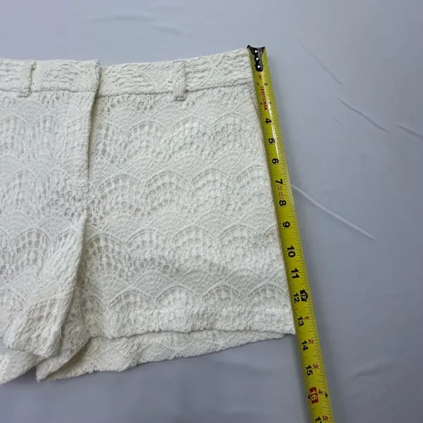 Ann Taylor LOFT White Lace Shorts Size 6 - Image 7