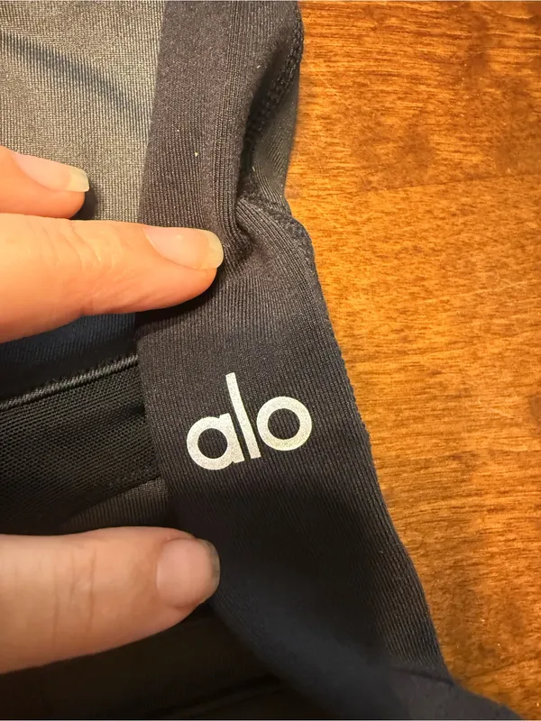 NEW Alo Yoga Womens Sz XXS Black High Waisted Moto Style Leggings Full Length - Image 2