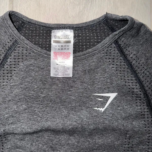 Gymshark Gray Black Seamless Crop Long Sleeve Top - Size XS - Image 2