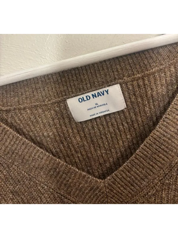 Old Navy V-Neck Brown Sweater Size XL - Image 4