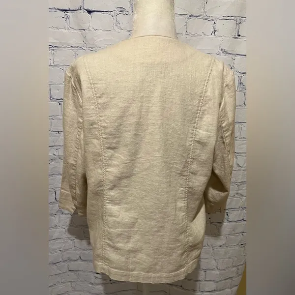Coldwater creek Women’s Cream Linen Jacket With Hook Closure Size 14 - Image 4