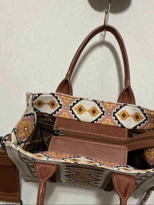 Wrangler Cream and Brown Geometric Embroidered Crossbody Bag - Image 6