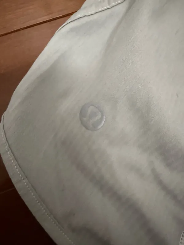 Lululemon Shorts 4"  - Image 3