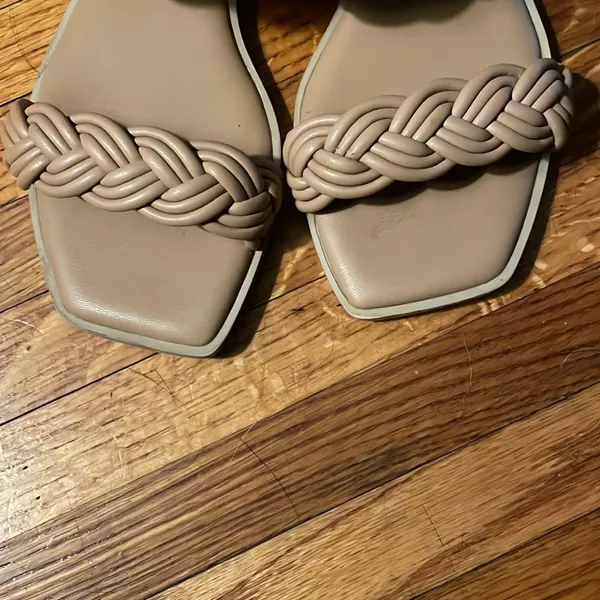 Dolce Vita Women's Braided Faux Leather 2 Strap Shoe Sandals Tan Beige Size 7.5 - Image 3