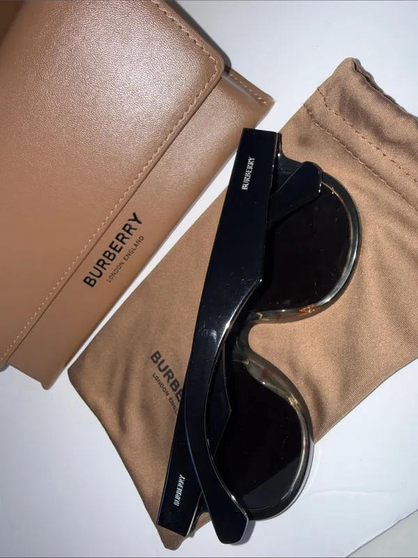 Burberry women’s Black Sunglasses with Brown Case and Pouch - Image 5
