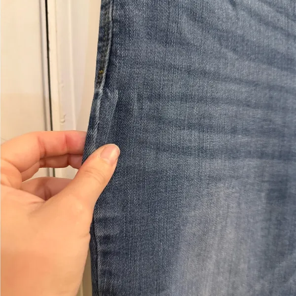 Judy Blue Medium Wash Skinny Straight Relaxed Fit Jeans Size 32 - Image 4