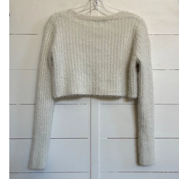 BDG Urban Outfitters Ivory Fuzzy‎ Cropped V-Neck Cardigan Sweater XS - Image 9