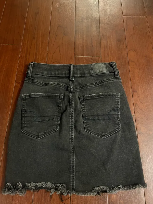 American Eagle Black Distressed Mini Skirt - Image 2
