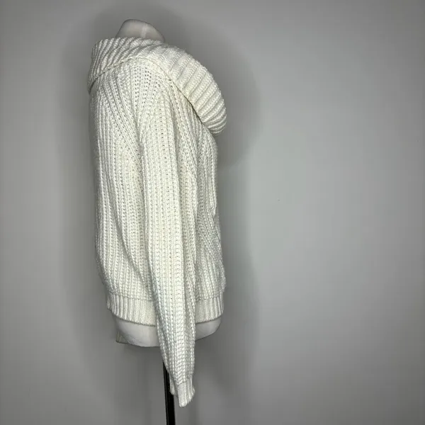 Forever 21- White Knit Turtleneck Sweater - Image 3