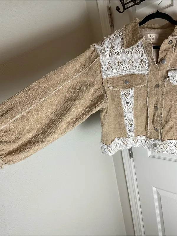 POL Cropped Raw Edge Distressed Jacket Medium Boho Lace Floral Embroidery - Image 4