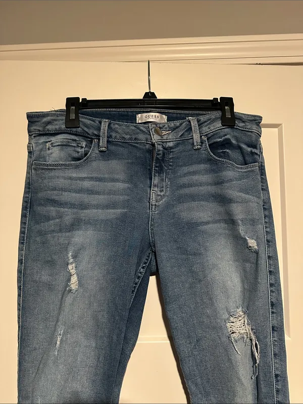 Guess Cropped Distressed Light Blue Women’s Jeans - Image 2