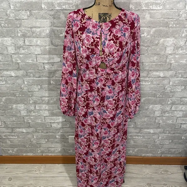 Lush Galata Chiffon Floral Midi Dress - Image 2