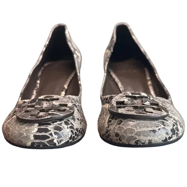 Tory Burch Claire Snake Embossed Python Block Heel Pumps Gray Black 8.5 - Image 3