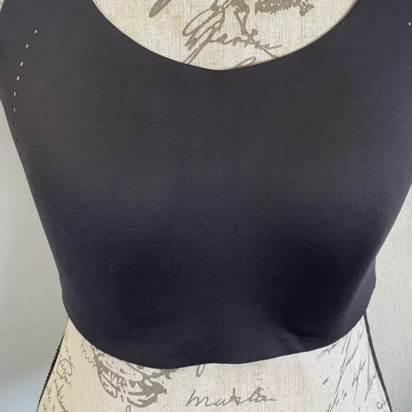 Lululemon Air Support Ultralu Cross Back Run Hype Core 36 DDD - Image 5