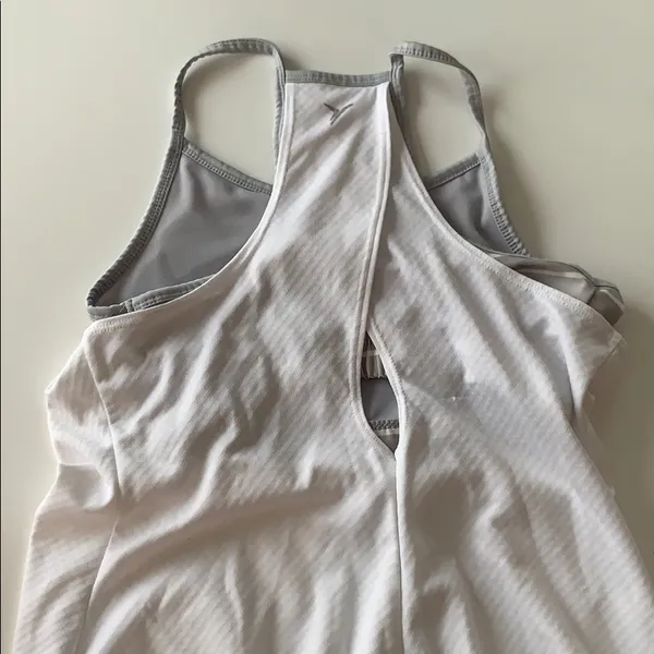 Old Navy White work out tank - Image 2