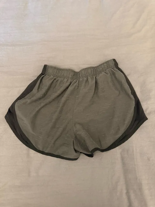 Nike Dri-Fit Shorts Black and Grey - Image 2