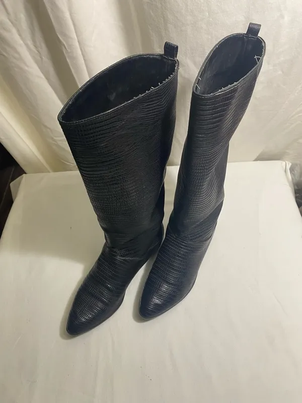 Vintage Impo Black Embossed Mid Calf Boots Women’s 6.5M Textured Reptile Look - Image 2
