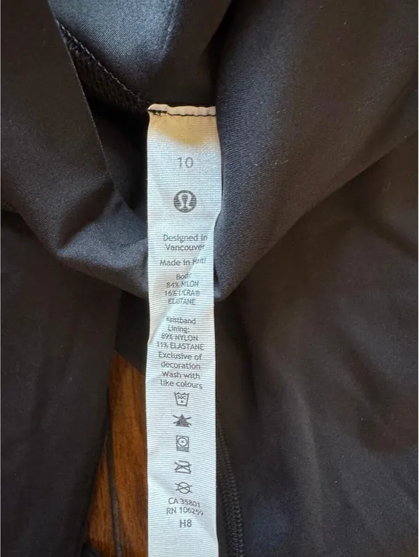 Lululemon Fast & Free With Pockets High Rise 25” Black Size 10 NWT - Image 6