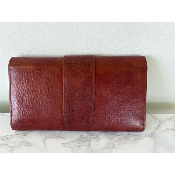 Jimmy Choo Unisex Brown Leather Wallet‎ with Logo Accent - Image 3