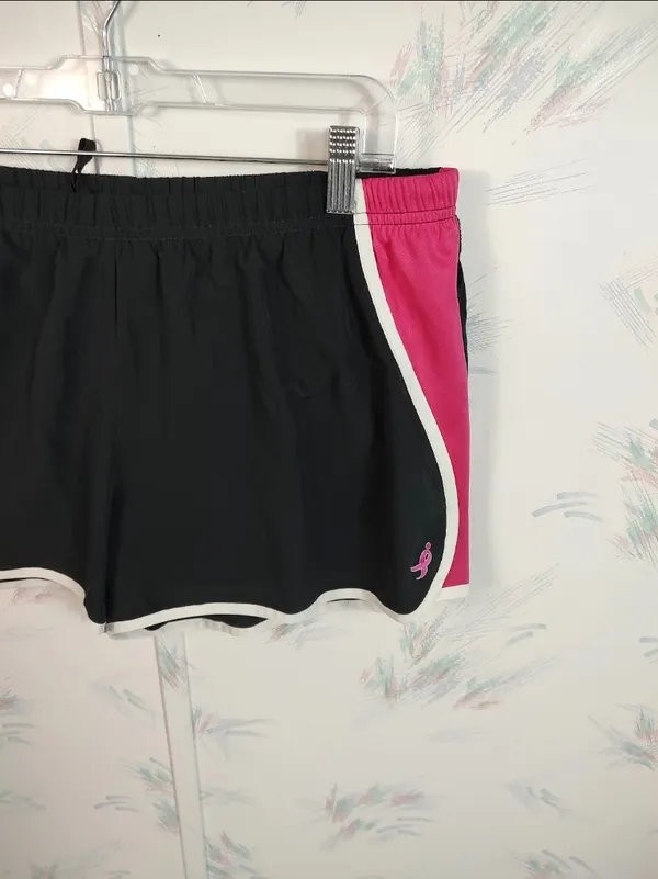 New Balance Breast Cancer Awareness Shorts - Image 4