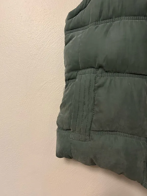 Boutique Two tone Slay Puffer Vest w/ Hood - Image 4