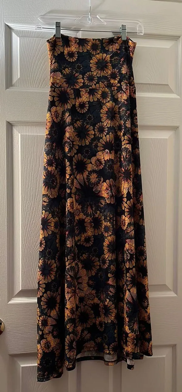 XS  Maxi Skirt - Image 2