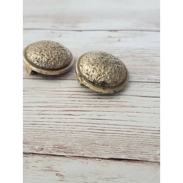 Vintage Clip On Earrings Aged Gold Tone Textured Circle - Image 2