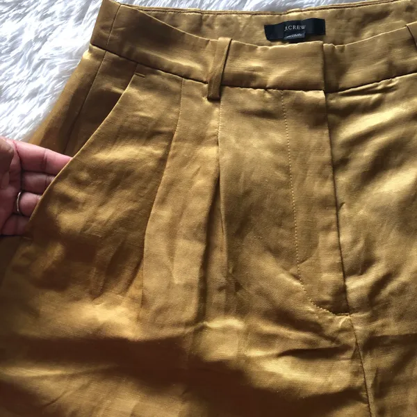 J. Crew Linen Shorts - Image 3