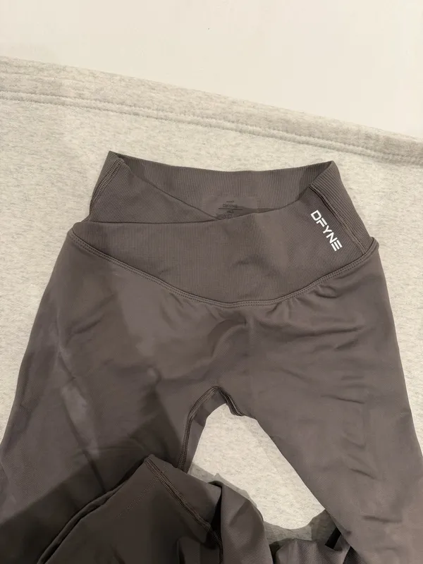 DFYNE Leggings - Image 3