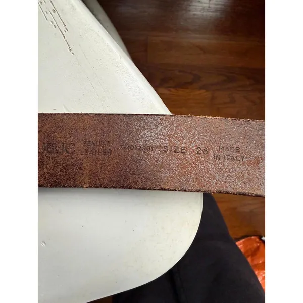 Banana Republic Genuine Leather Brown Belt size 28 - Image 4