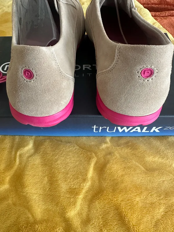 Brand New! Rockport Walkability Oxford | Women's 7.5 - Image 5