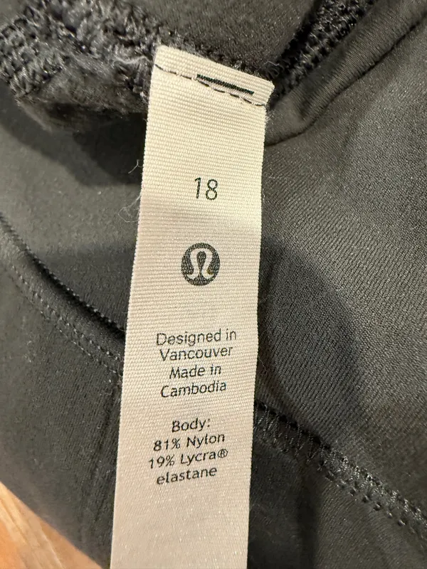 Lululemon Align Wide Leg Super-High-Rise Crop Graphite Gray Women's Size 18 - Image 9