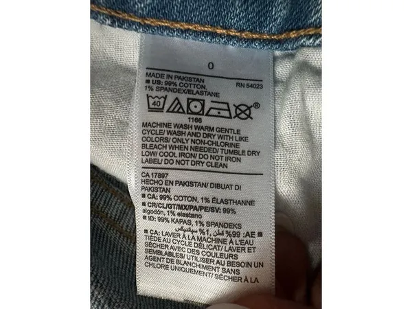 Old Navy OG Straight Blue Jean Shorts Size 0 - Image 3