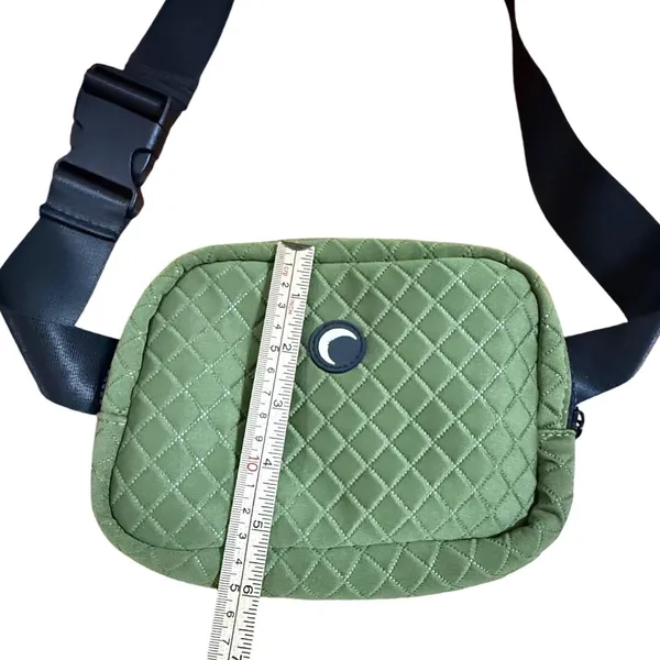 Zyia Forest Diamond Stitch Crossbody Bag Quilted Fanny Pack Waist Bag Adjustable - Image 4