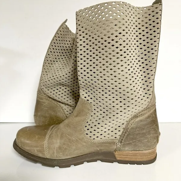 Sorel Major Pull On Perforated Boot - Image 9