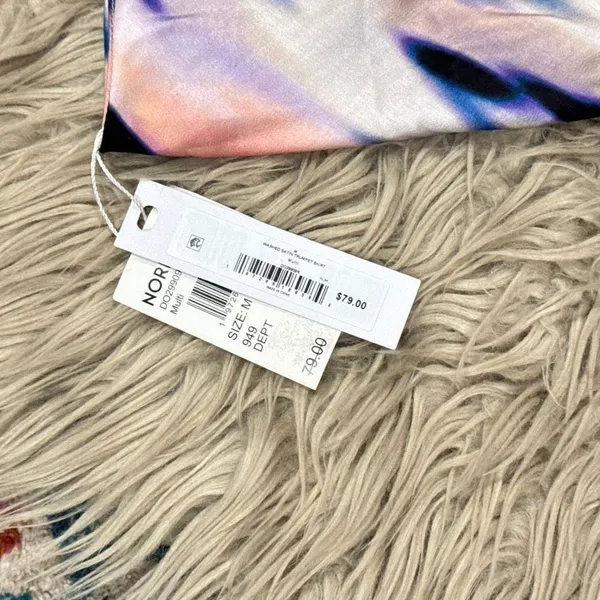 NWT Steve Madden Skirt size medium - Image 2