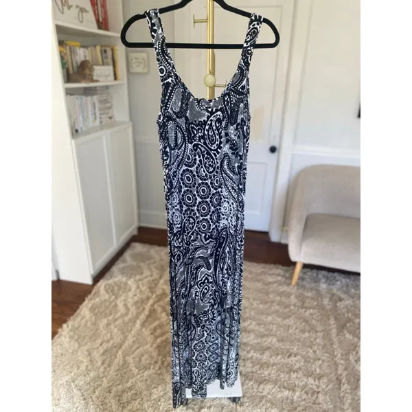Spense Paisley Maxi Dress Black White Quiet Luxury Boho Resort Coastal Vaca Chic - Image 3
