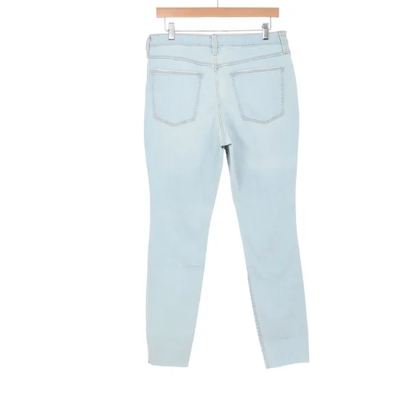 Universal Threads Jeans Womens 12 High Rise Skinny Light Blue Distressed - Image 5